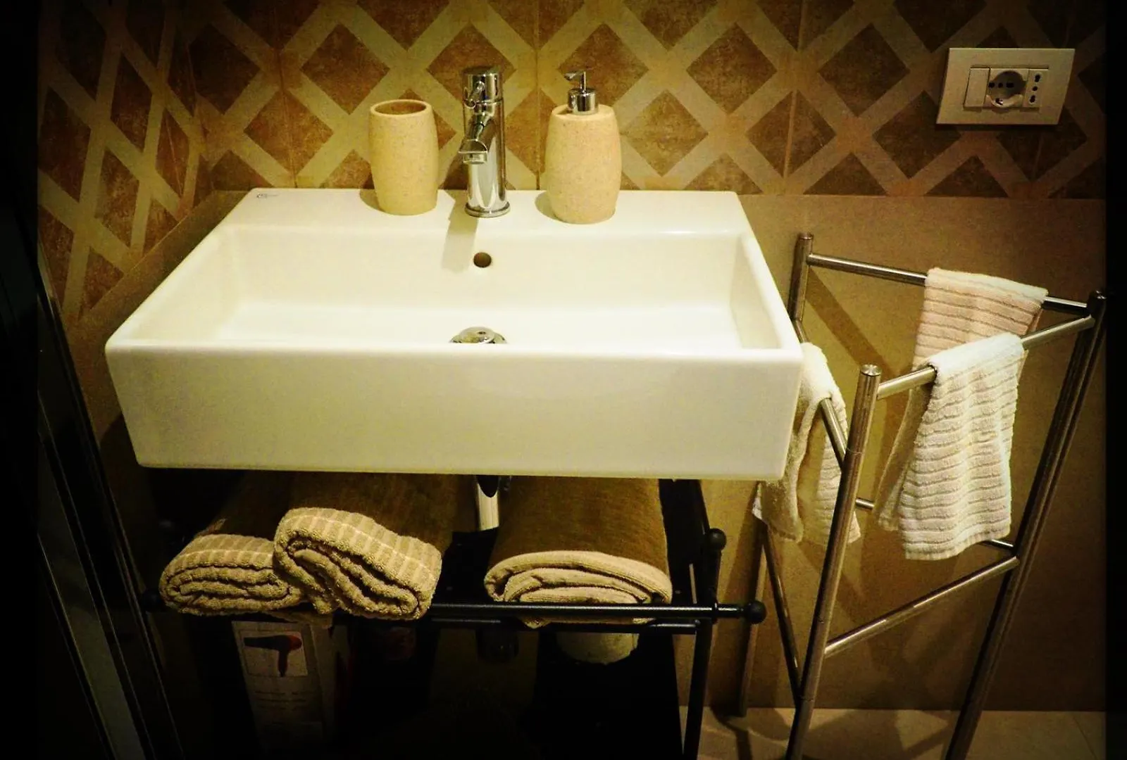 Appartamento Smile House. Intero Trilocale 15 Min. Dal Centro Milano